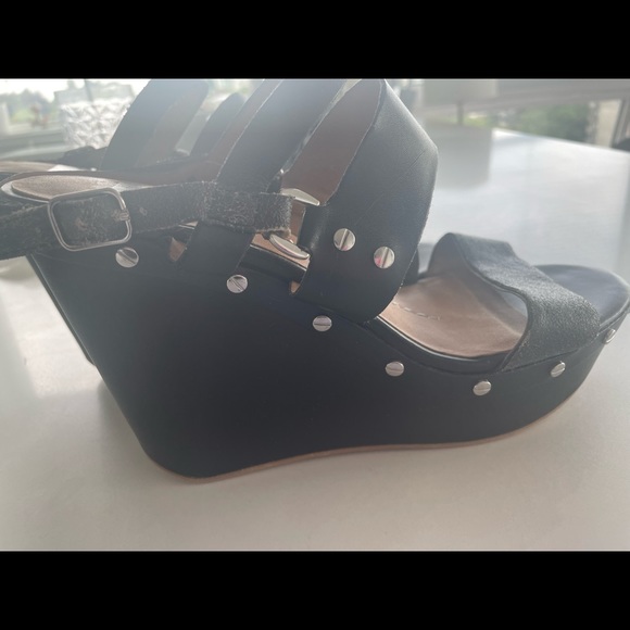 Black wedge heels - Picture 6 of 7